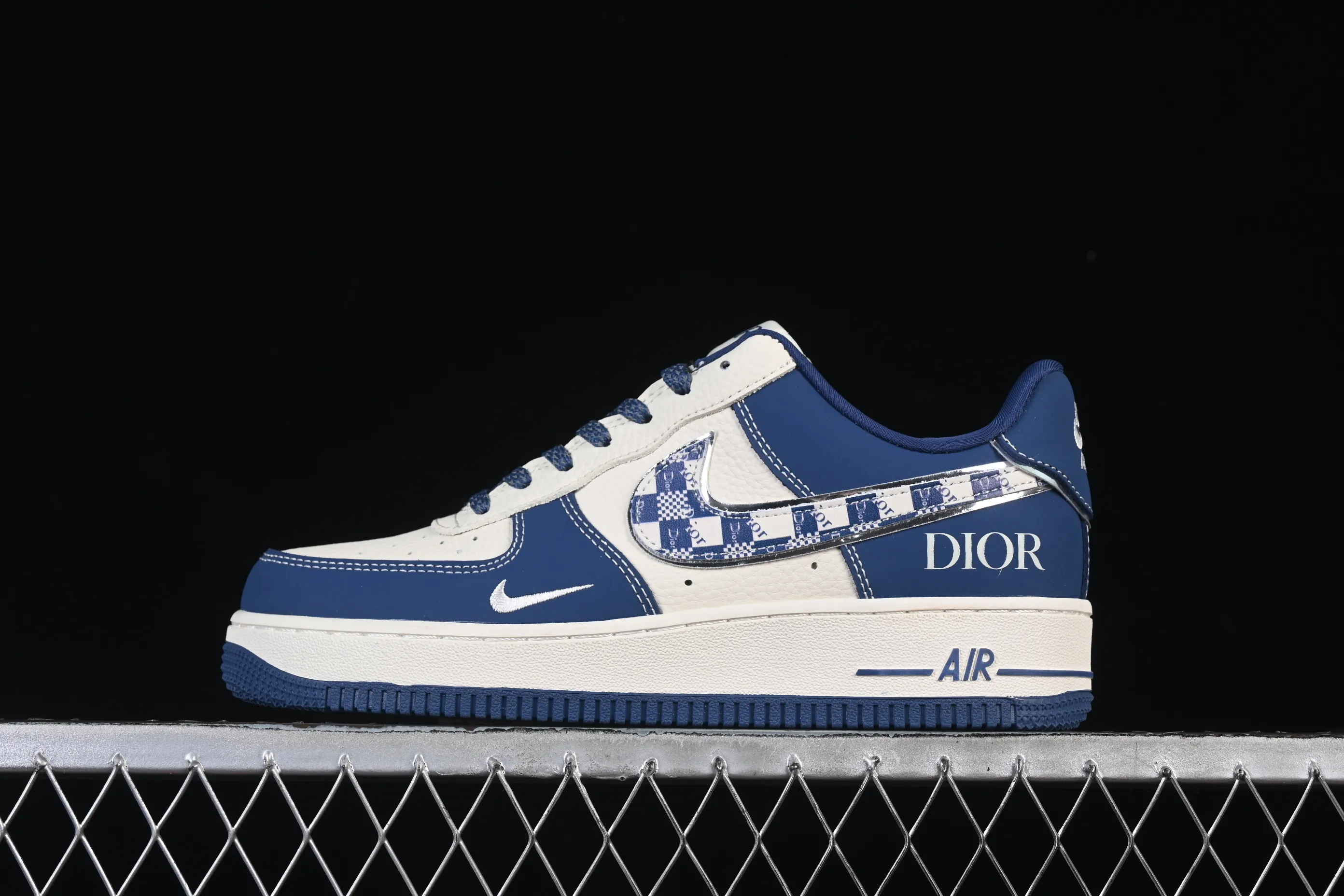 All Categories Nk Air Force 1 Air Force Series Nk Air Force 1 Low Air Force Low Nike Air Force 1'07 Low Dior Joint Mi Blue Jiugongge Air Force One Low Casual Shoes DF0188-103